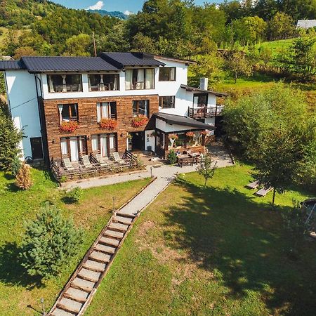 Talhaus Hotel Vişeu de Sus Exterior foto