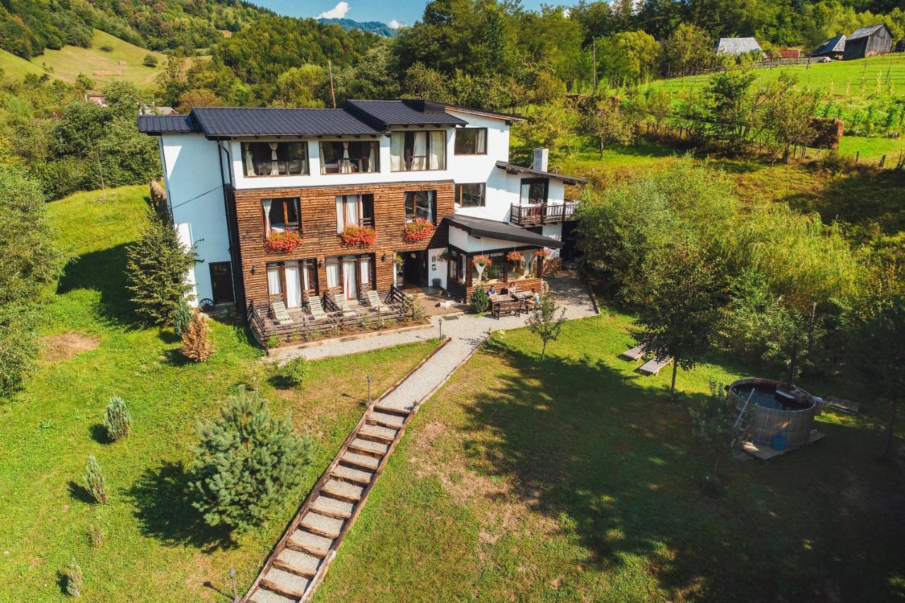 Talhaus Hotel Vişeu de Sus Exterior foto